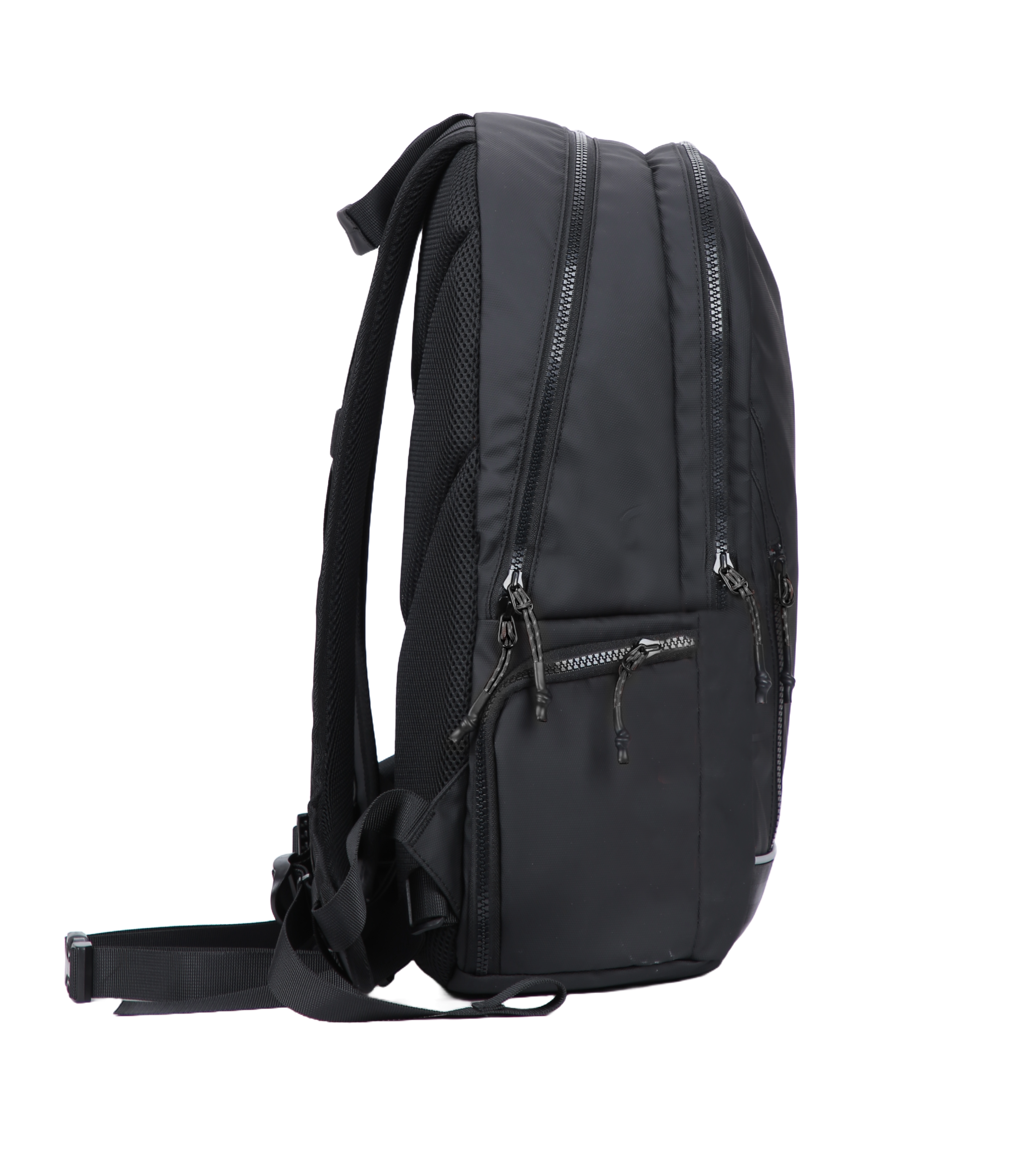 NTO COMMUTER BACKPACK - SIDE.png
