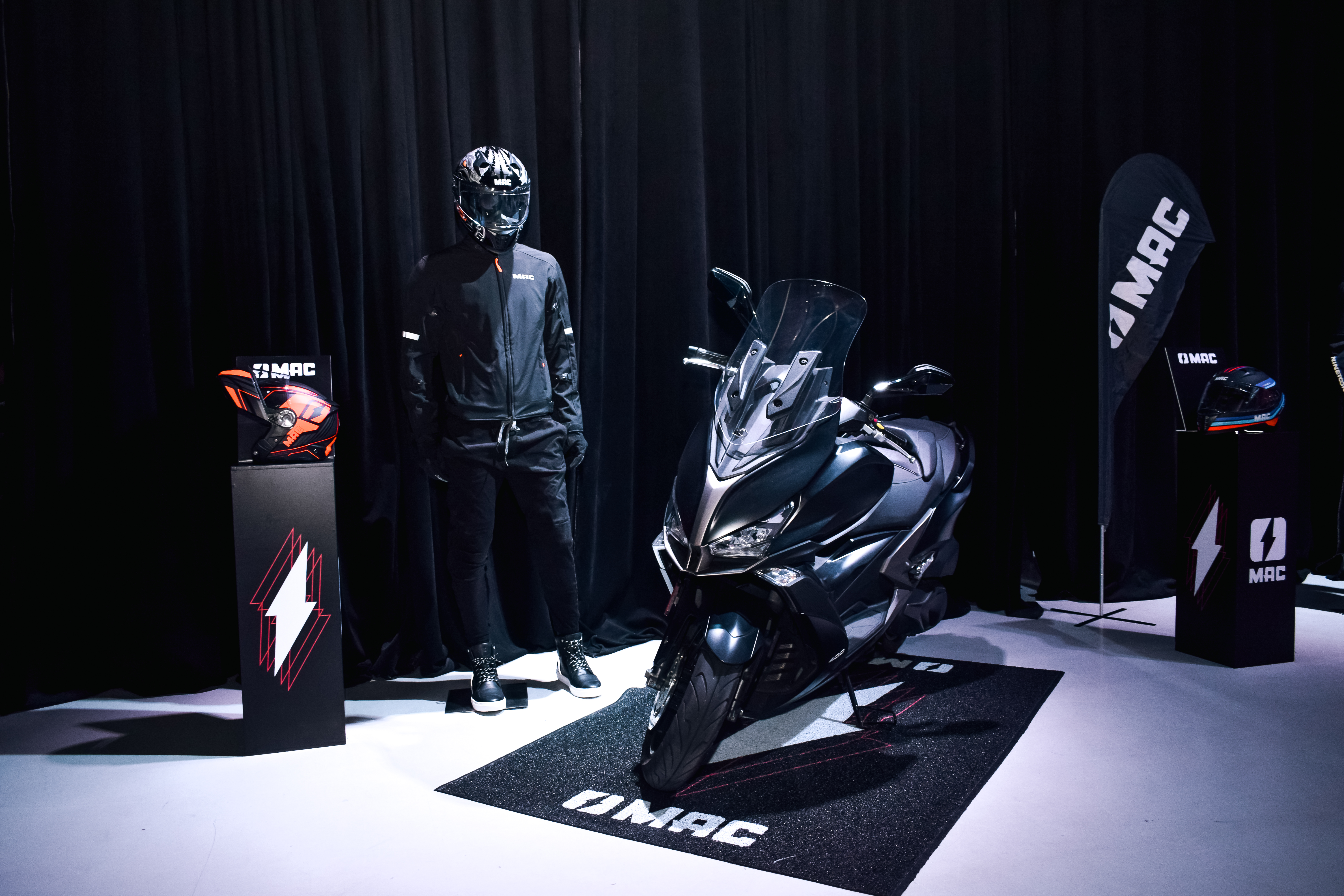 Servicom Global (140).jpg