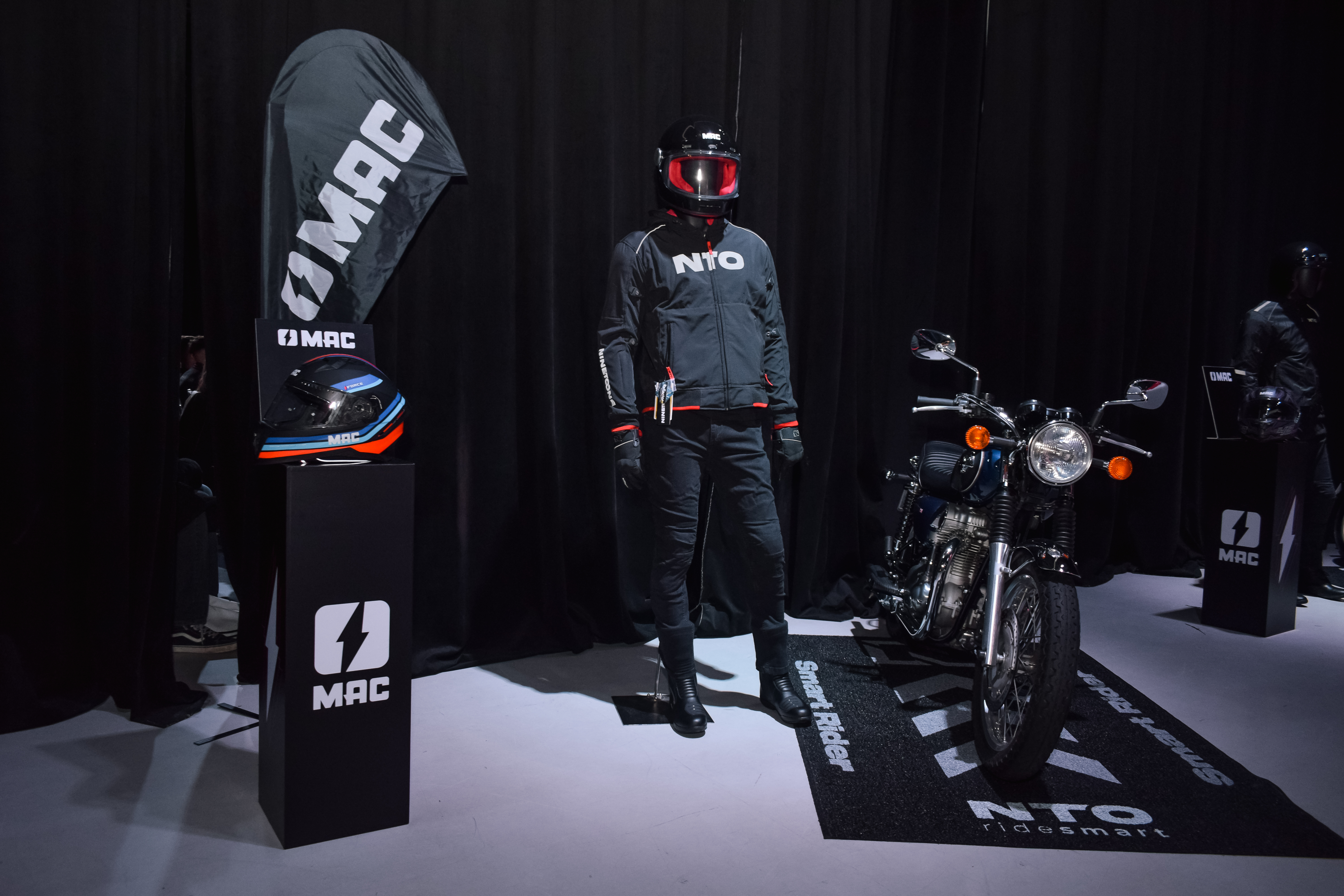 Servicom Global (143).jpg