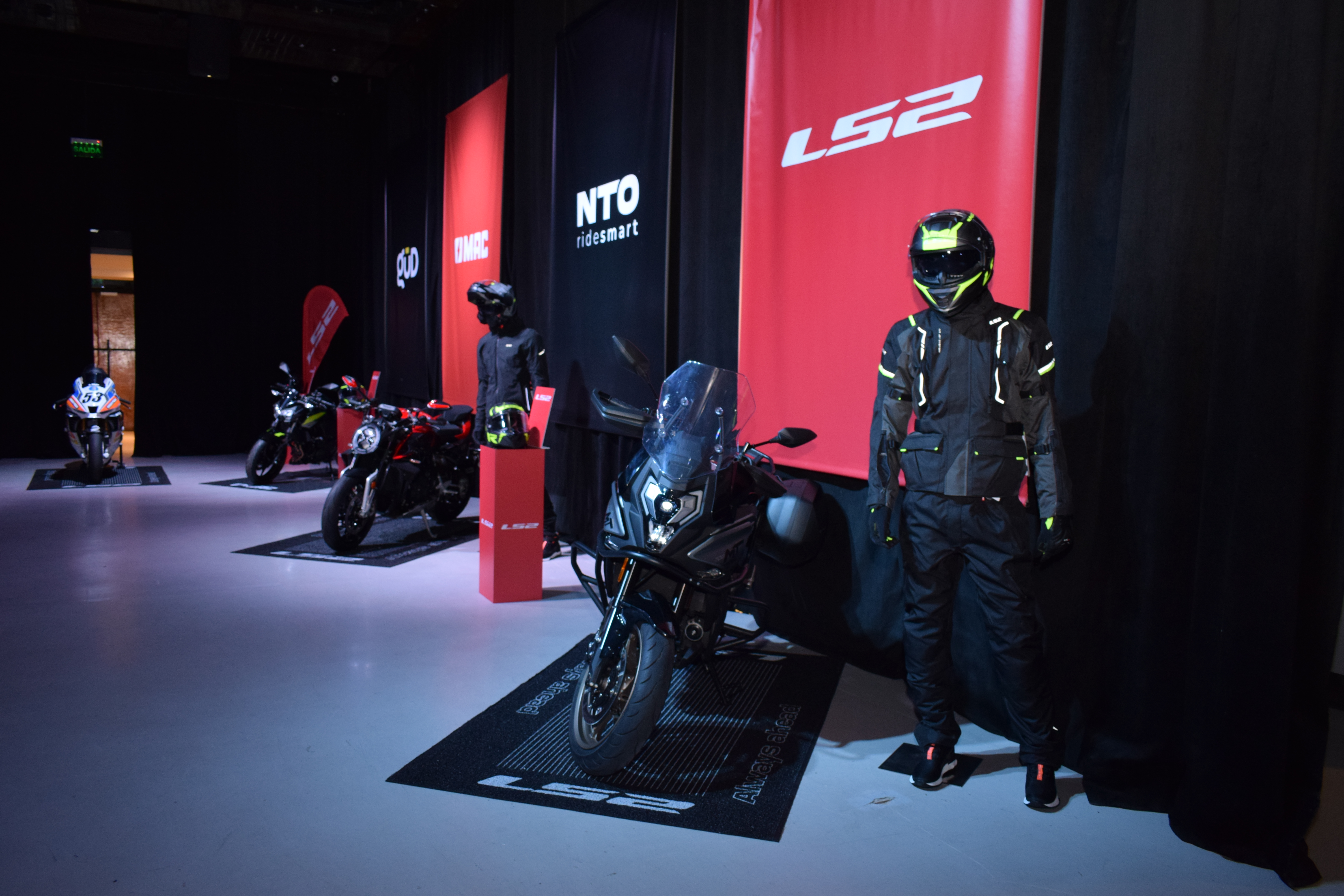 Servicom Global (187).JPG