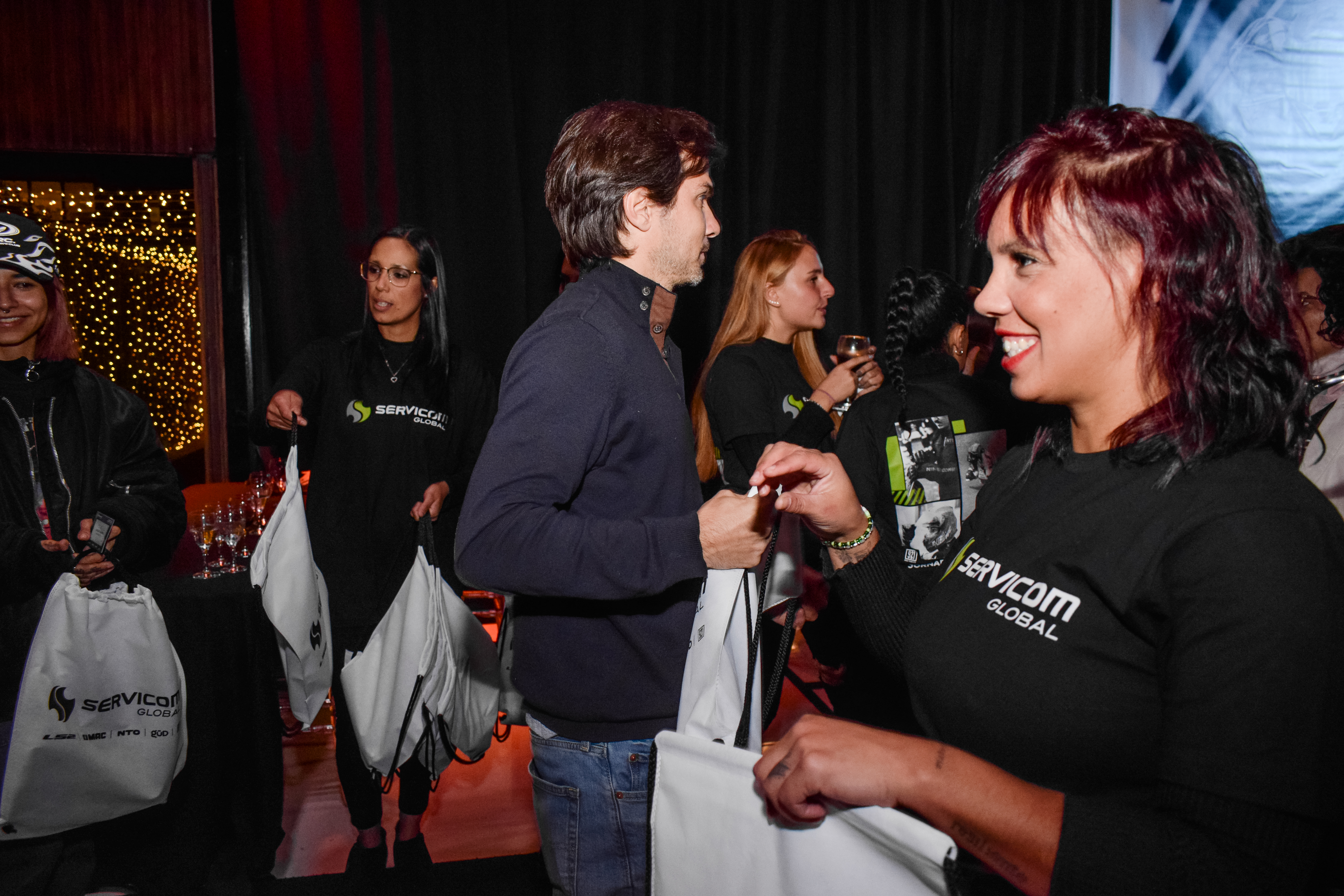 Servicom Global (31).jpg