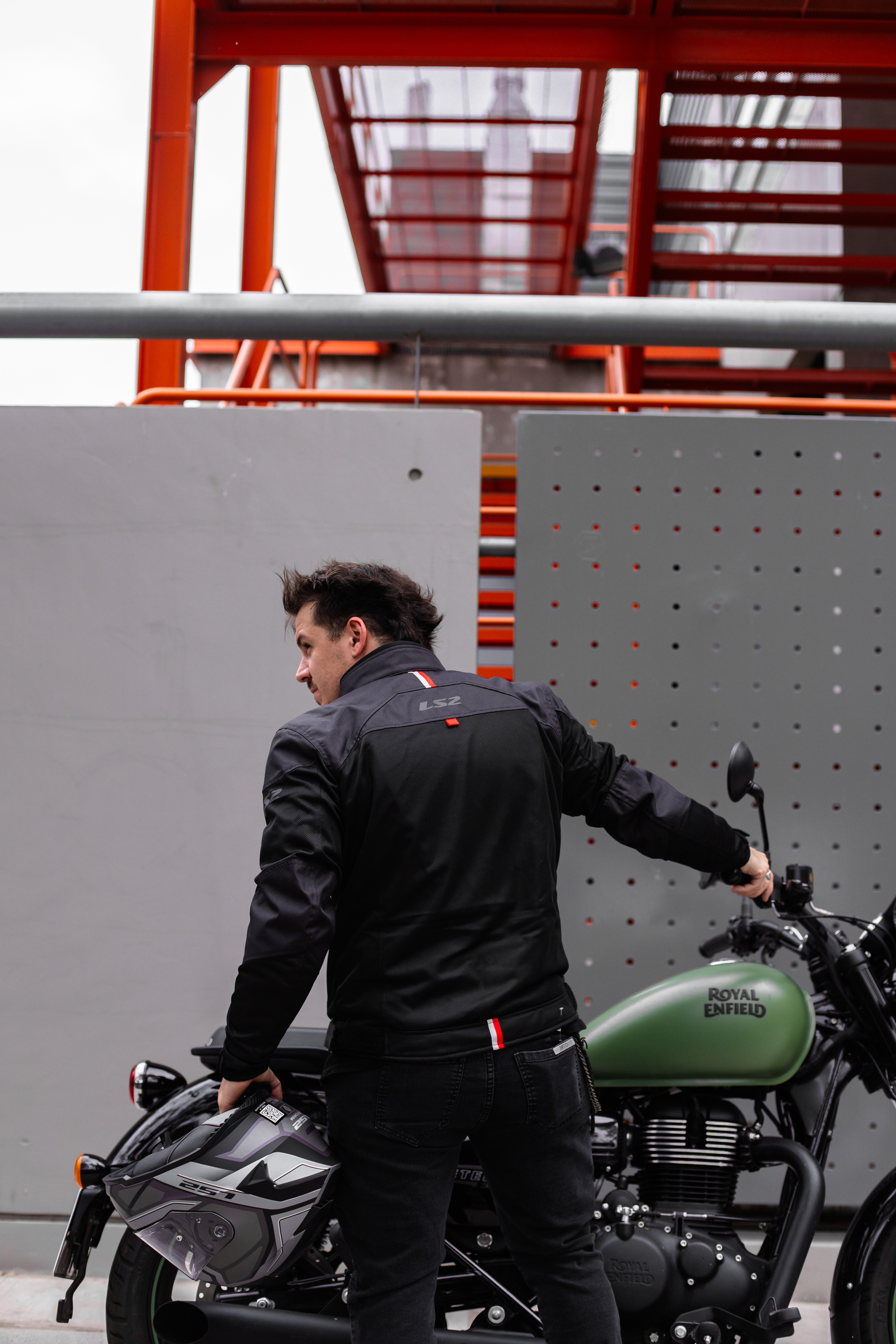 11-23.SERVICOM.DIAGONAL B.69.jpg