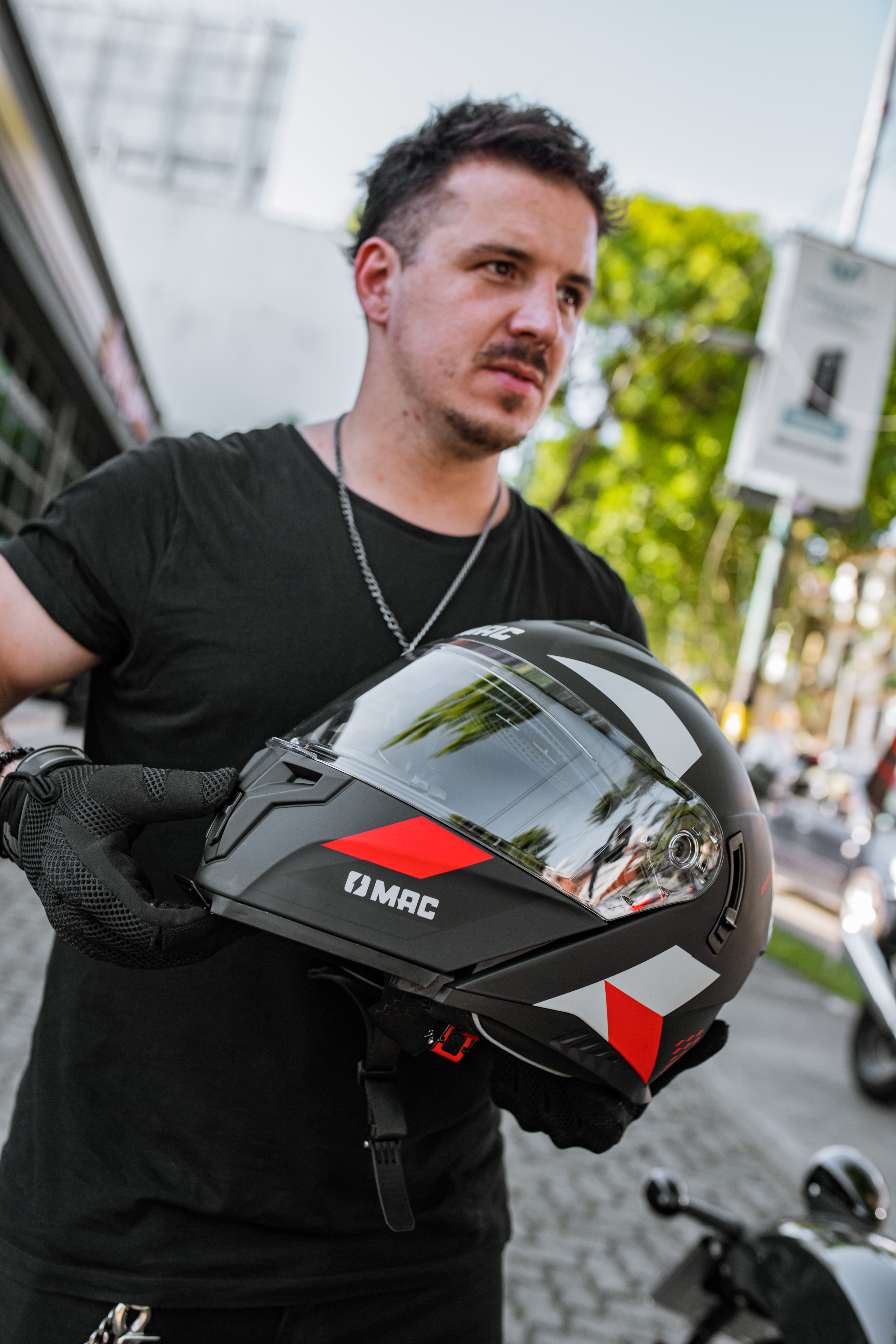 1224.LANZAMIENTOS MAC.190.jpg