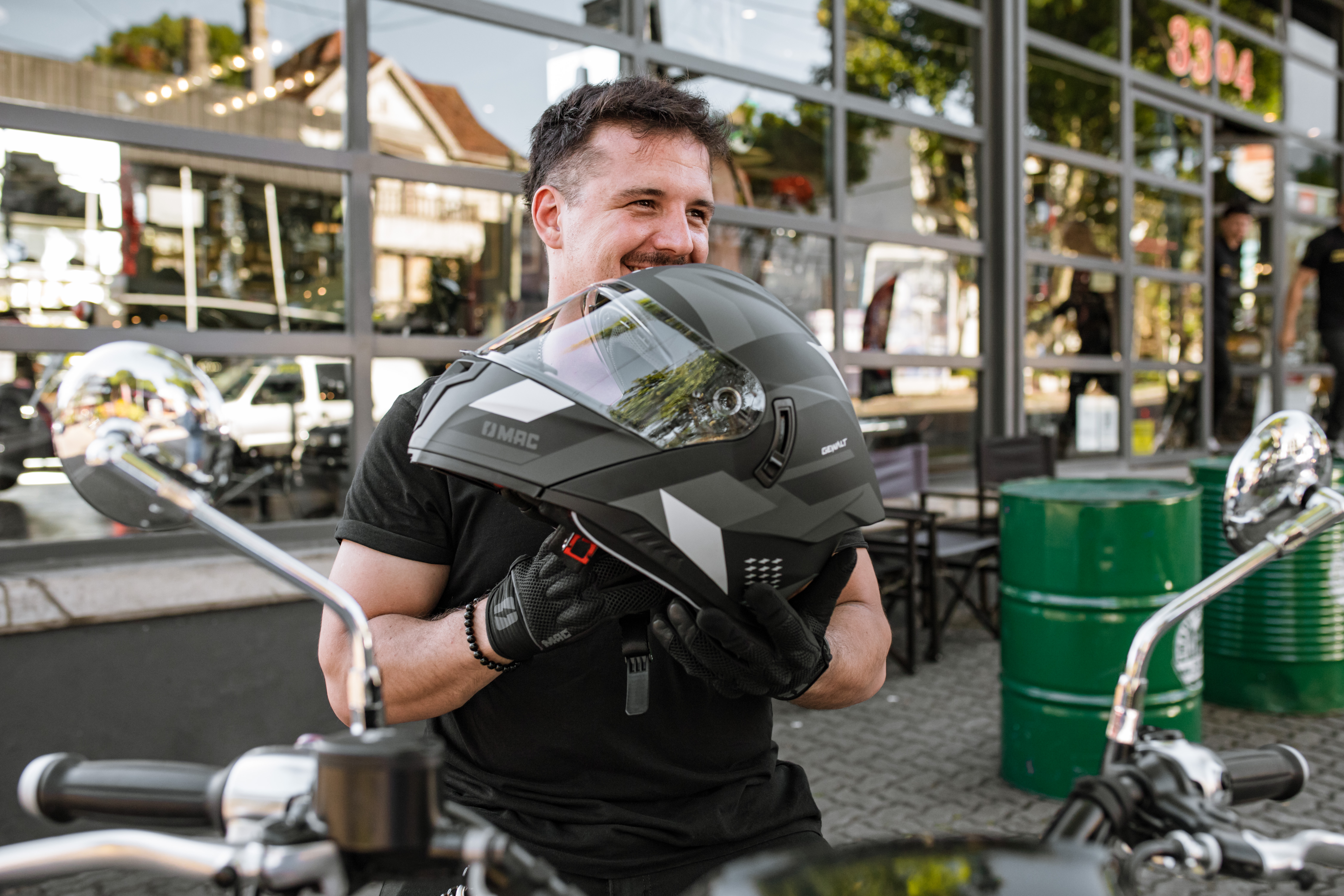 1224.LANZAMIENTOS MAC.460.jpg