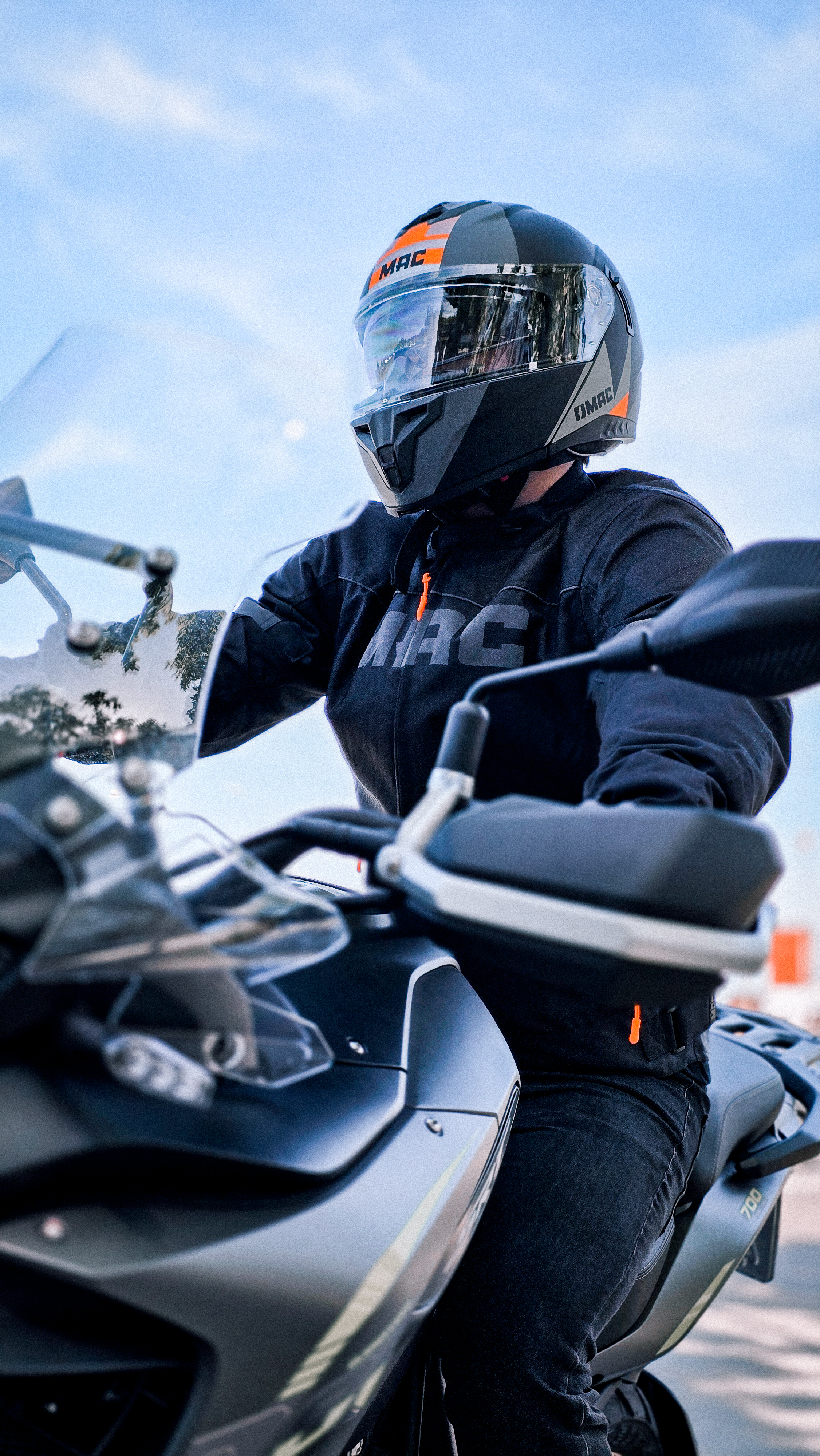 BLAZE MONARCH ORANGE-04.jpg