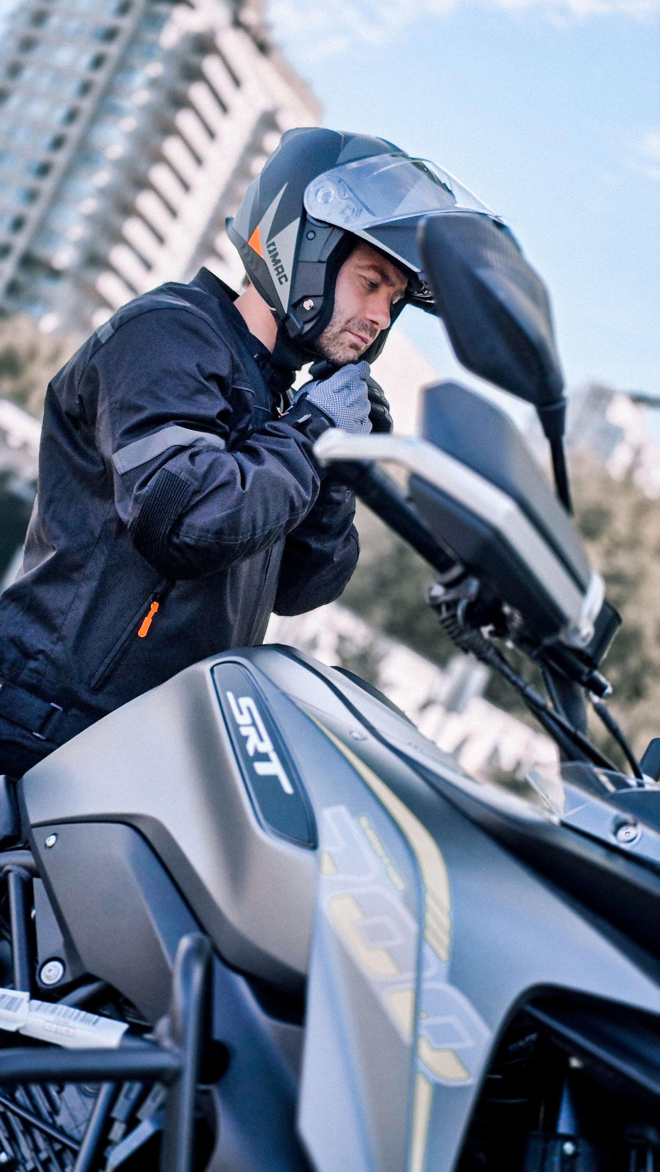 BLAZE MONARCH ORANGE-11.jpg