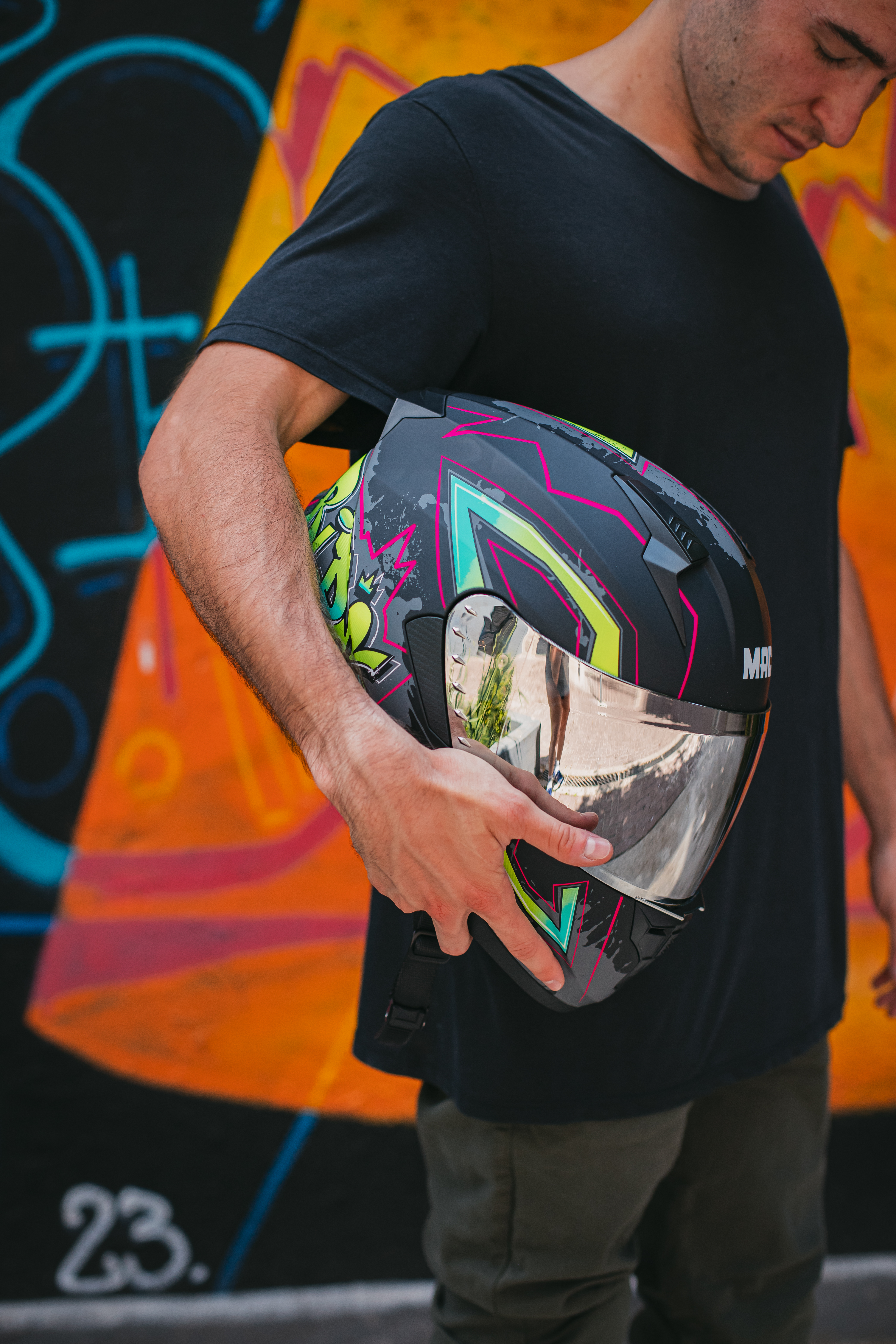 LANZAMIENTO fotoproducto MAC 23.DIAGONAL B.145.jpg