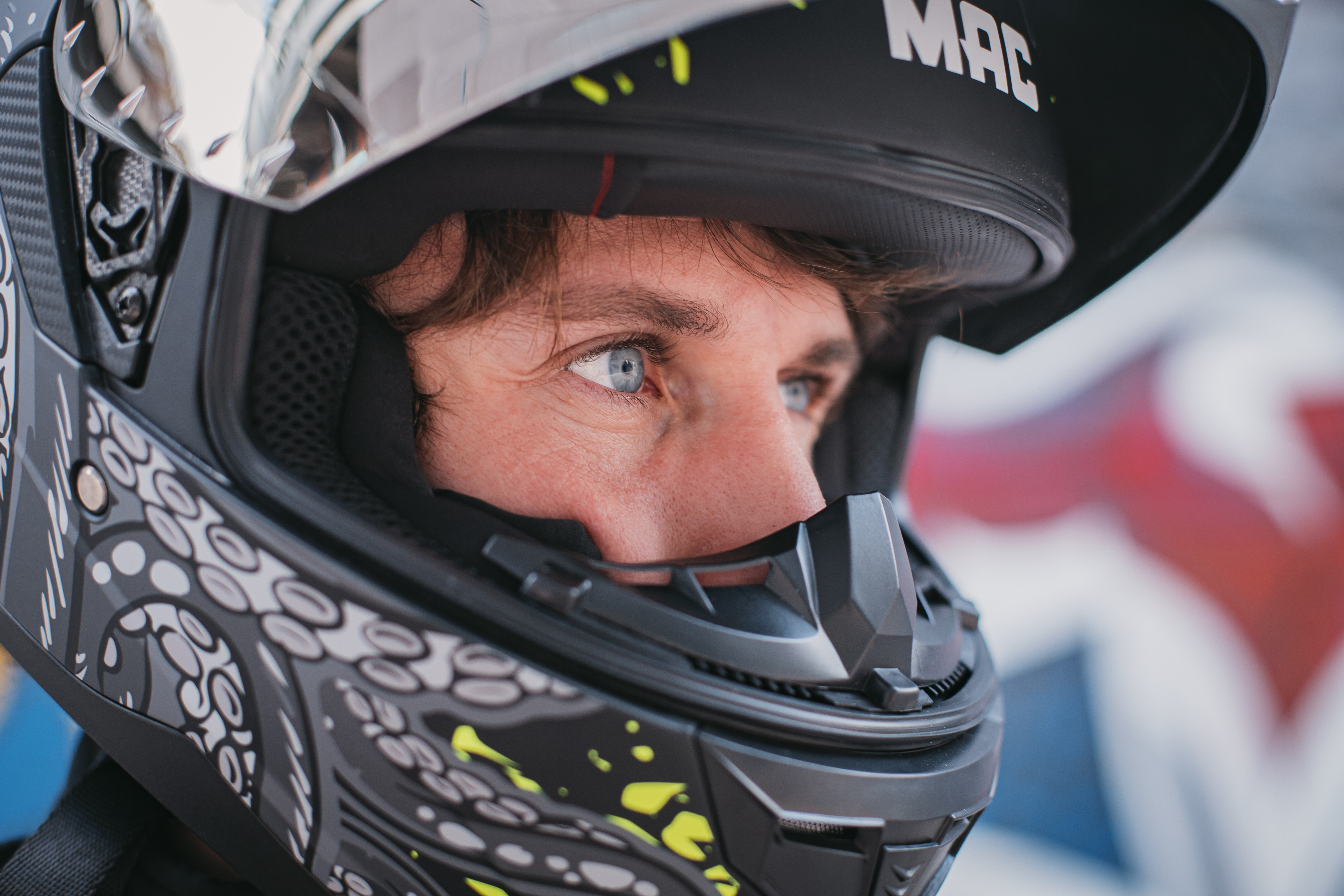 LANZAMIENTO fotoproducto MAC 23.DIAGONAL B.250.jpg