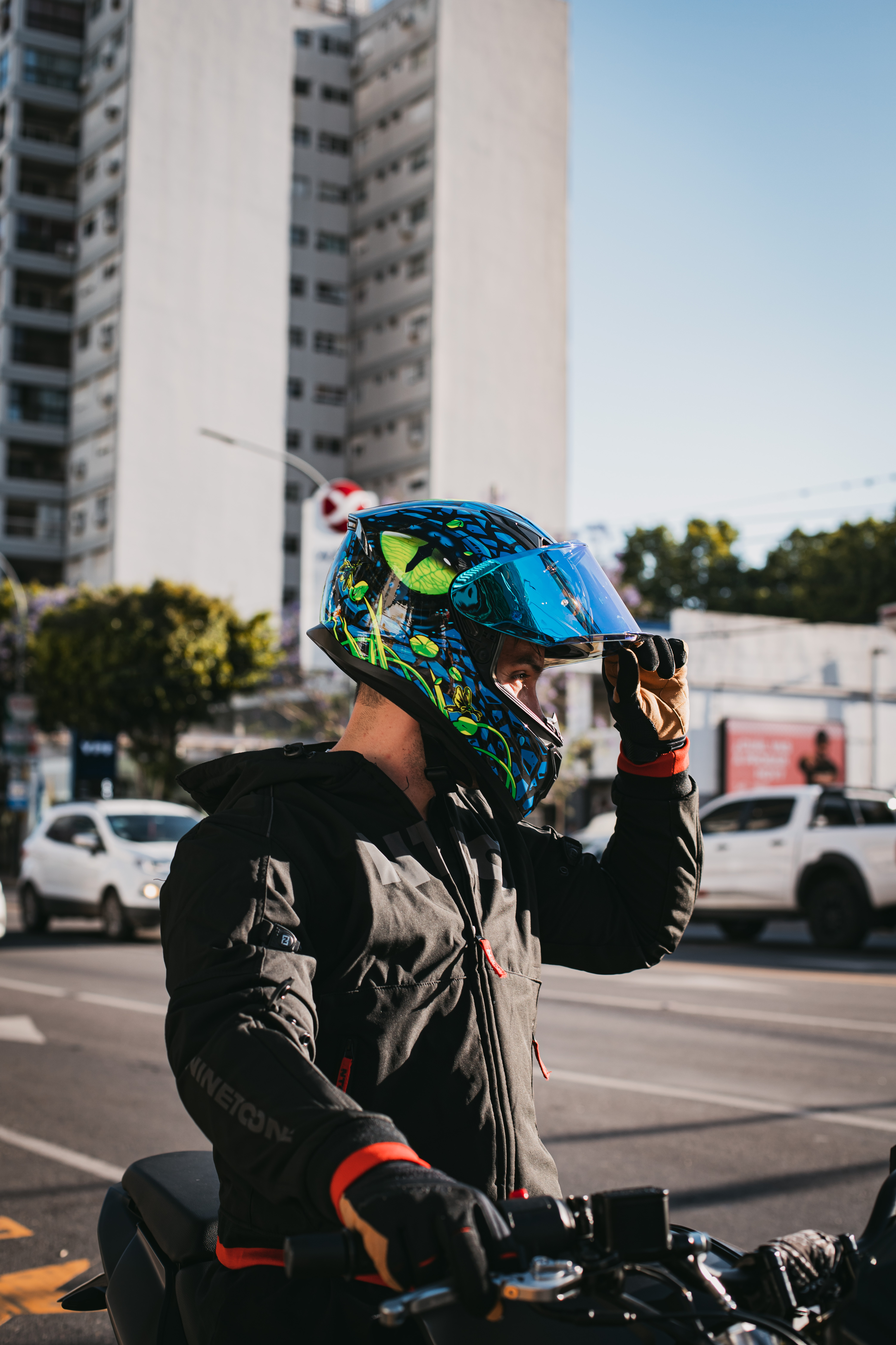 LANZAMIENTO MAC 23.DIAGONAL B.58.jpg