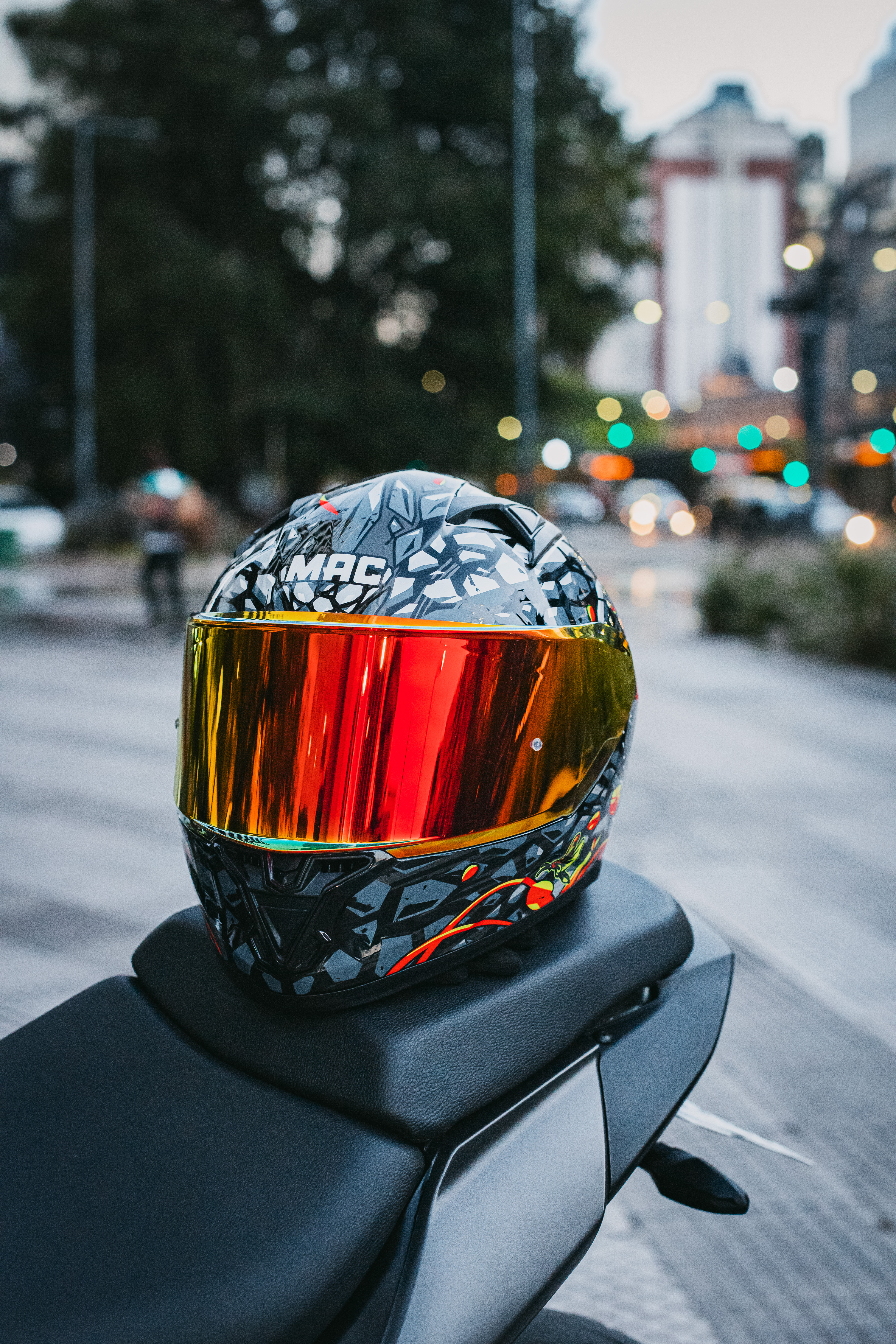 LANZAMIENTO MAC 23.DIAGONAL B.230.jpg