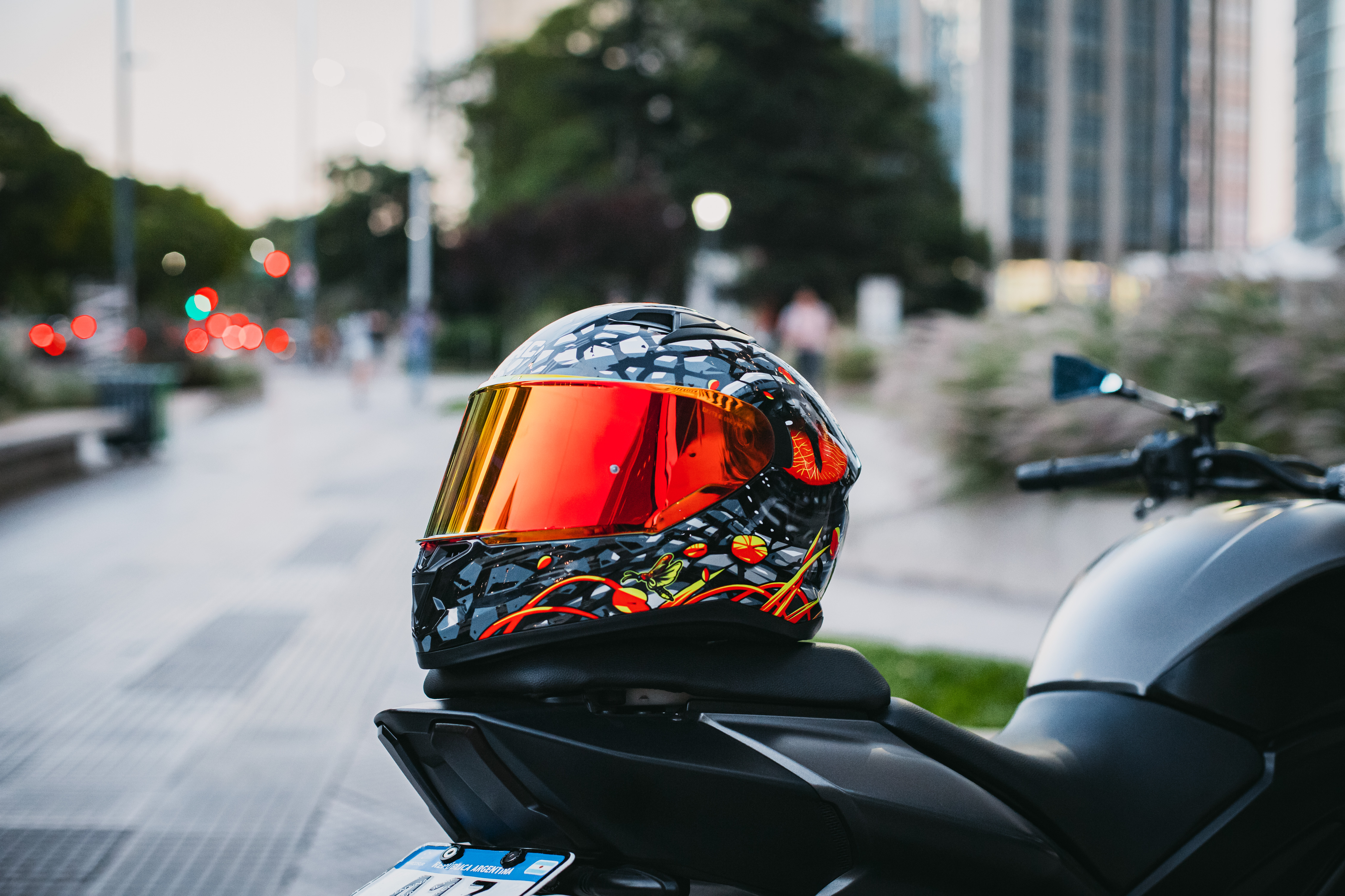 LANZAMIENTO MAC 23.DIAGONAL B.242.jpg