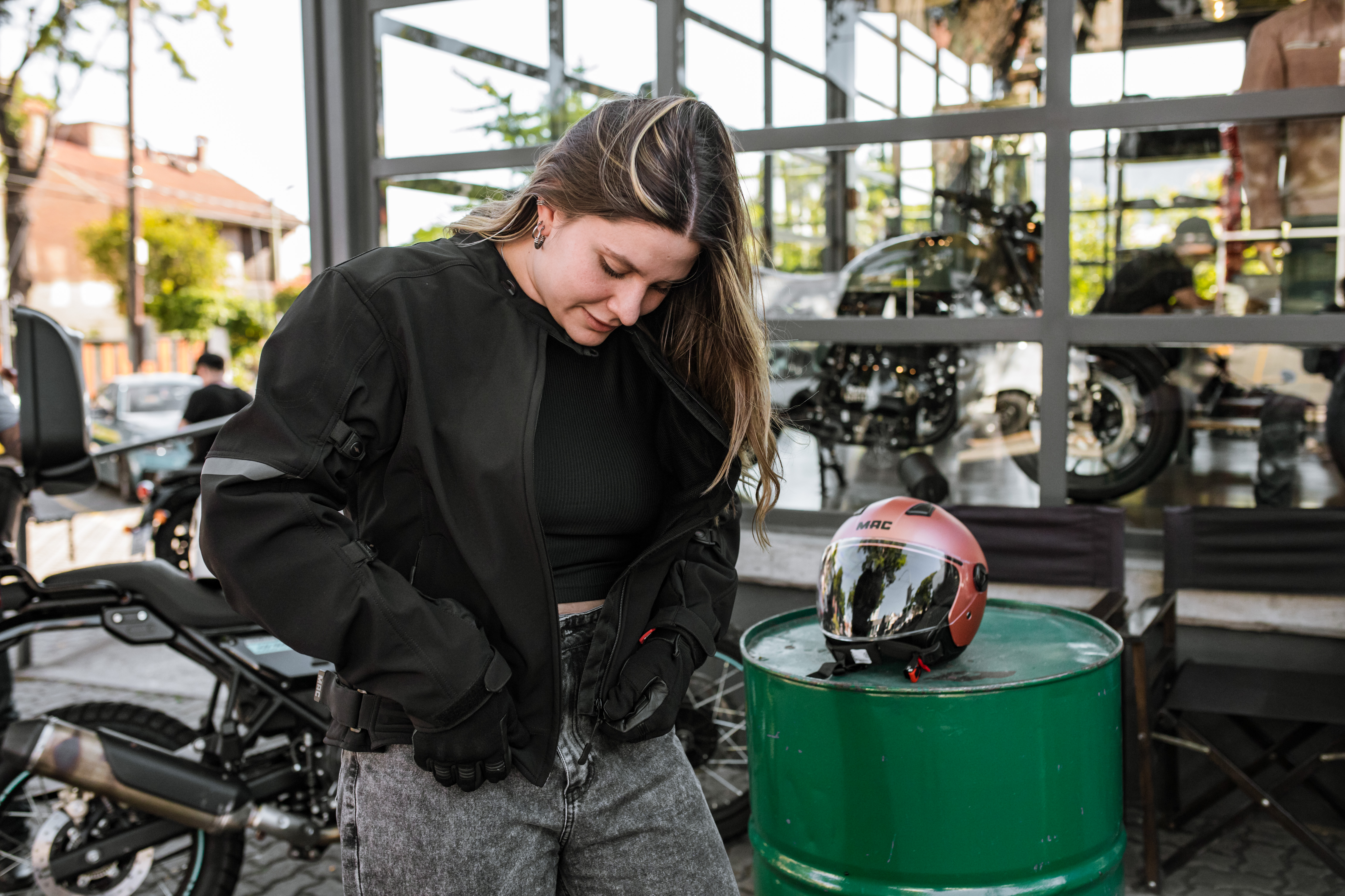 1224.LANZAMIENTOS MAC.360.jpg